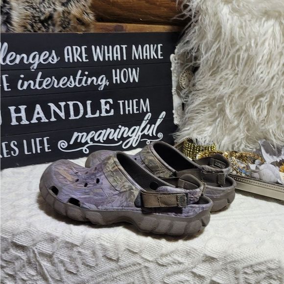 Crocs Iconic Comfort Real Tree Camo Clogs - Picture 7 of 12